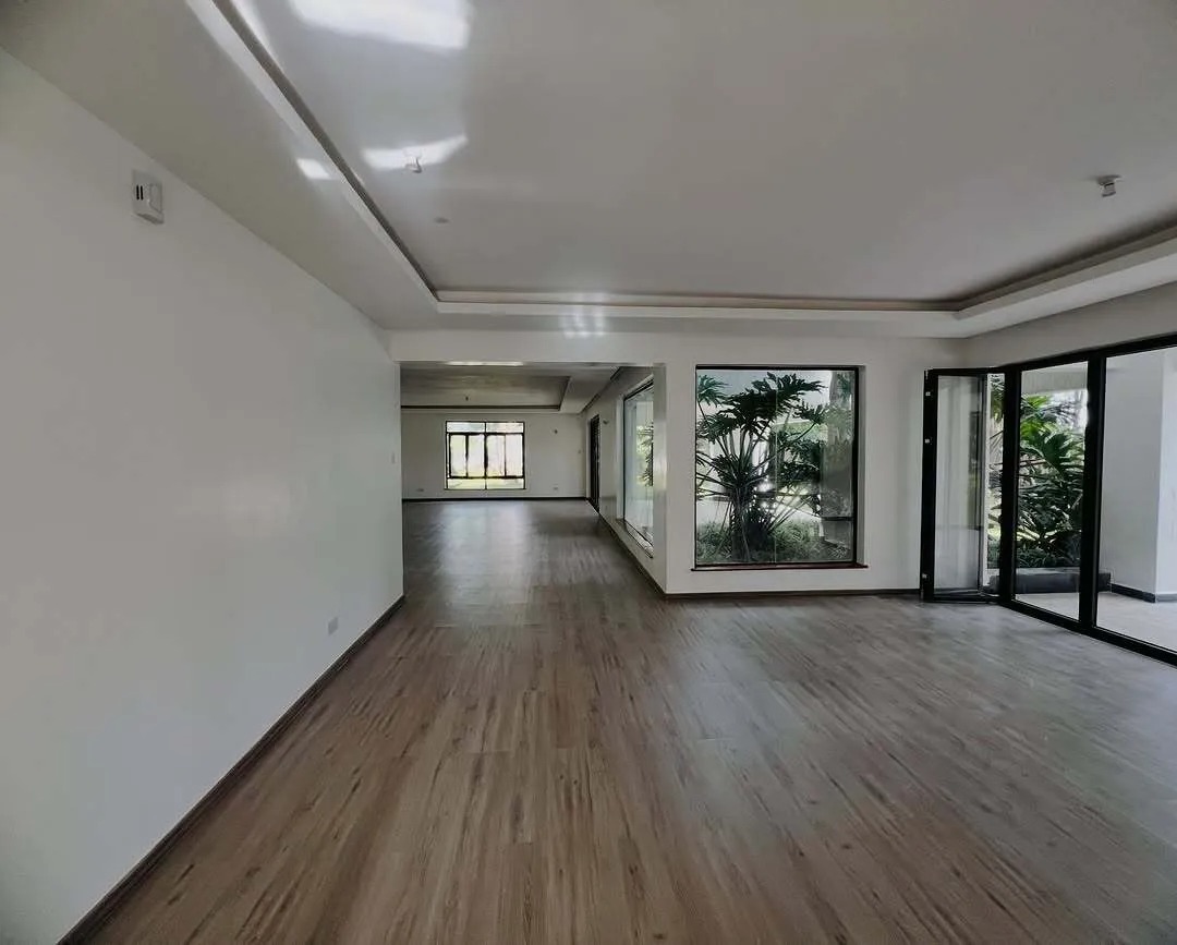 Naserian Karen bedroom